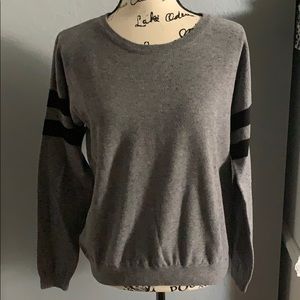 Brandy Melville Crew Neck Sweater